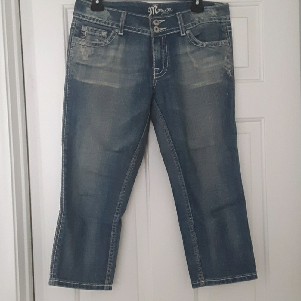 Miss Me Capri Jeans